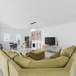 Villa Feliz By Algarve Holidays Olhos de Agua (Albufeira)