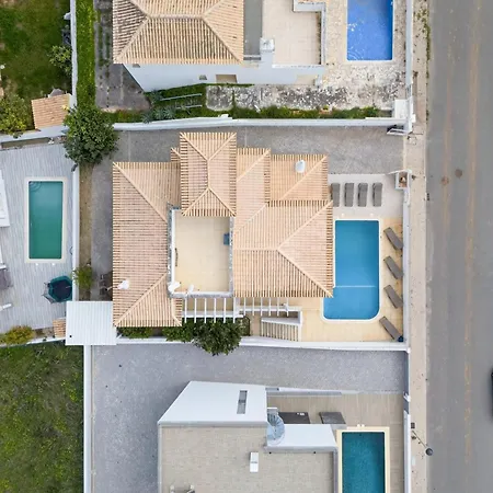Feliz By Algarve Holidays Вилла
