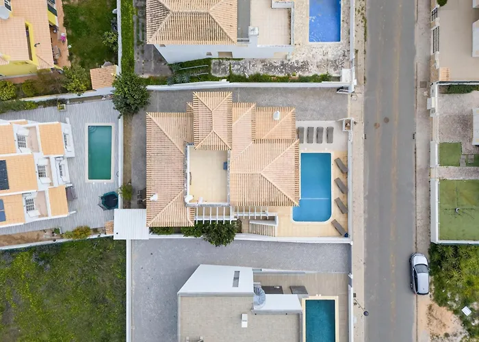 Feliz By Algarve Holidays Villa